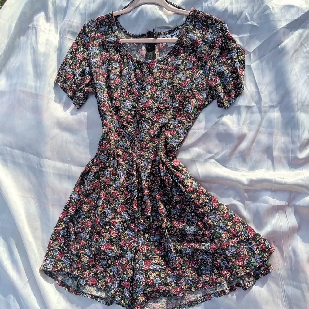 GRUNGE vintage 90s floral romper